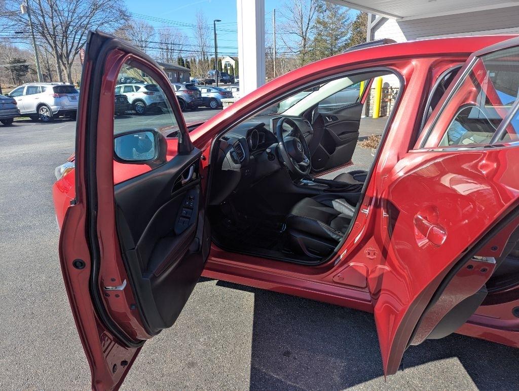 Mazda MAZDA3 I Grand Touring AT 4-Door 2015