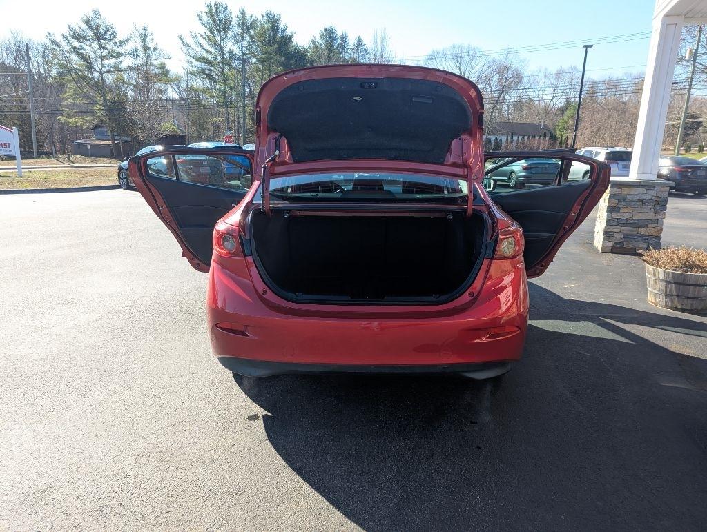 Mazda MAZDA3 I Grand Touring AT 4-Door 2015