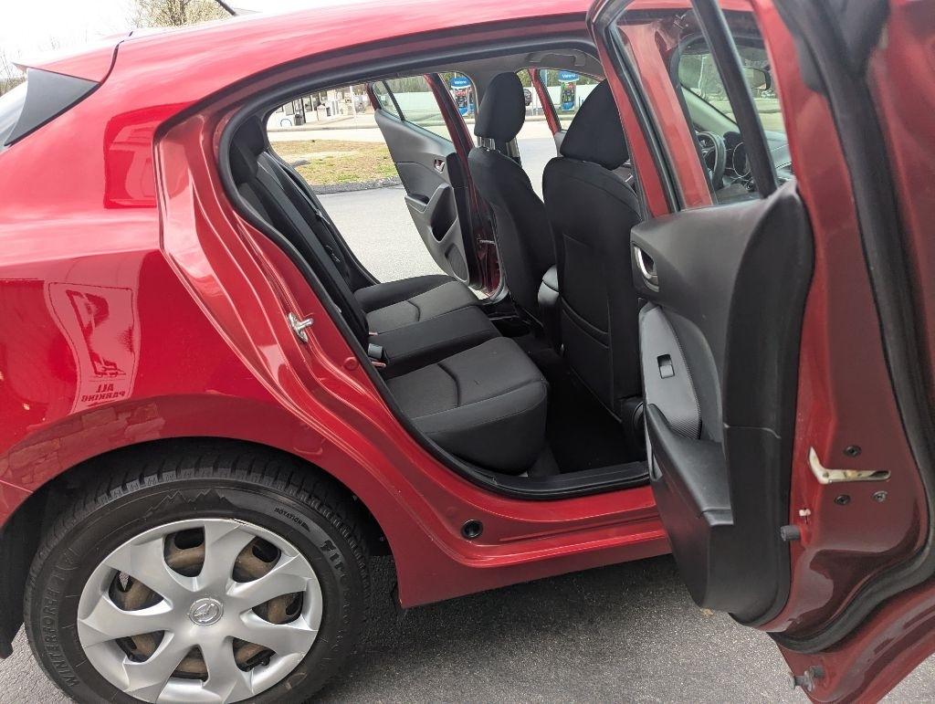 Mazda MAZDA3 i Sport AT 4-Door 2016