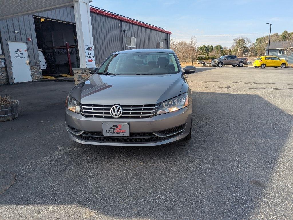 Volkswagen Passat TDI SE 6A w/ Sunroof 2015