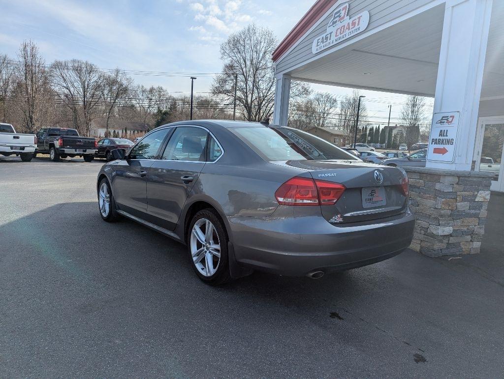 Volkswagen Passat TDI SE 6A w/ Sunroof 2015