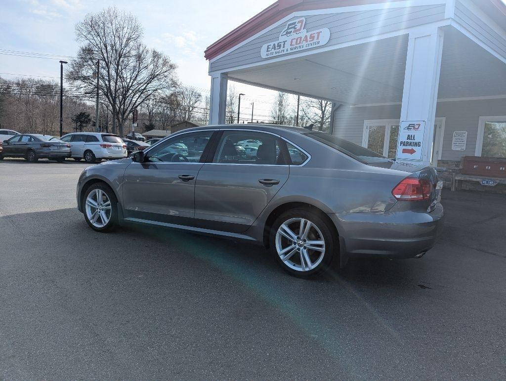 Volkswagen Passat TDI SE 6A w/ Sunroof 2015