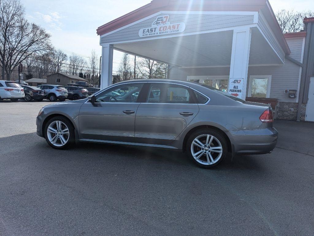Volkswagen Passat TDI SE 6A w/ Sunroof 2015