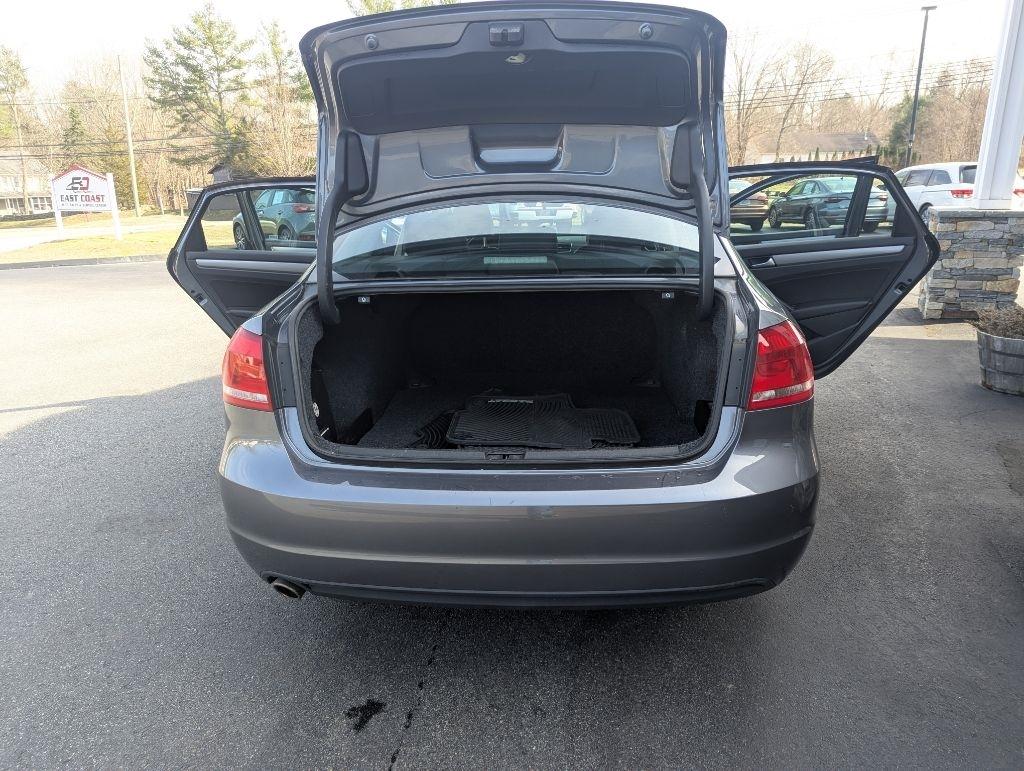 Volkswagen Passat TDI SE 6A w/ Sunroof 2015