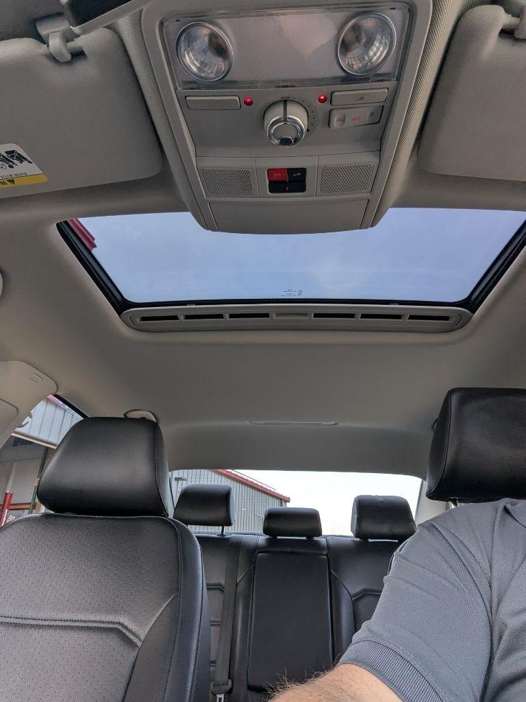 Volkswagen Passat TDI SE 6A w/ Sunroof 2015