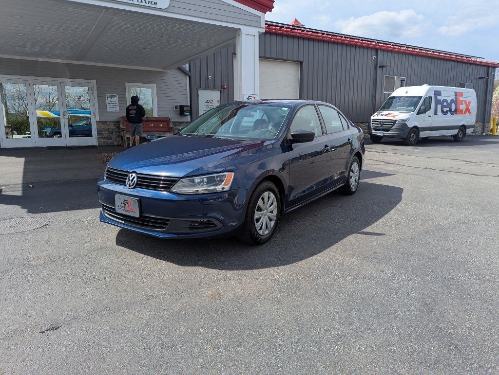 Volkswagen Jetta S 2012
