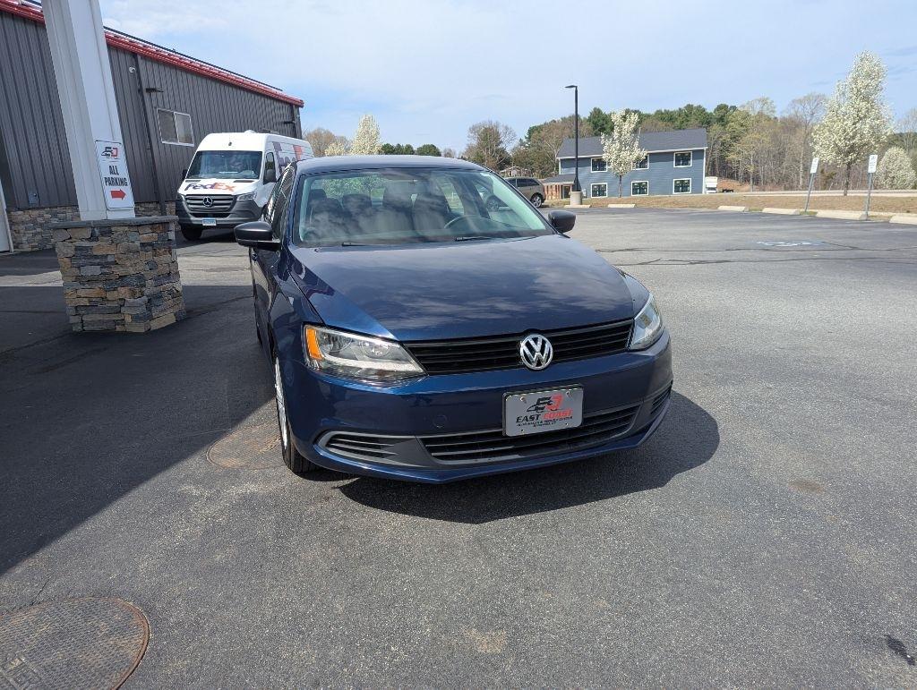Volkswagen Jetta S 2012
