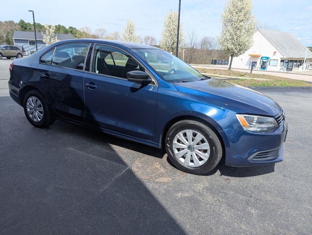 Volkswagen Jetta S 2012
