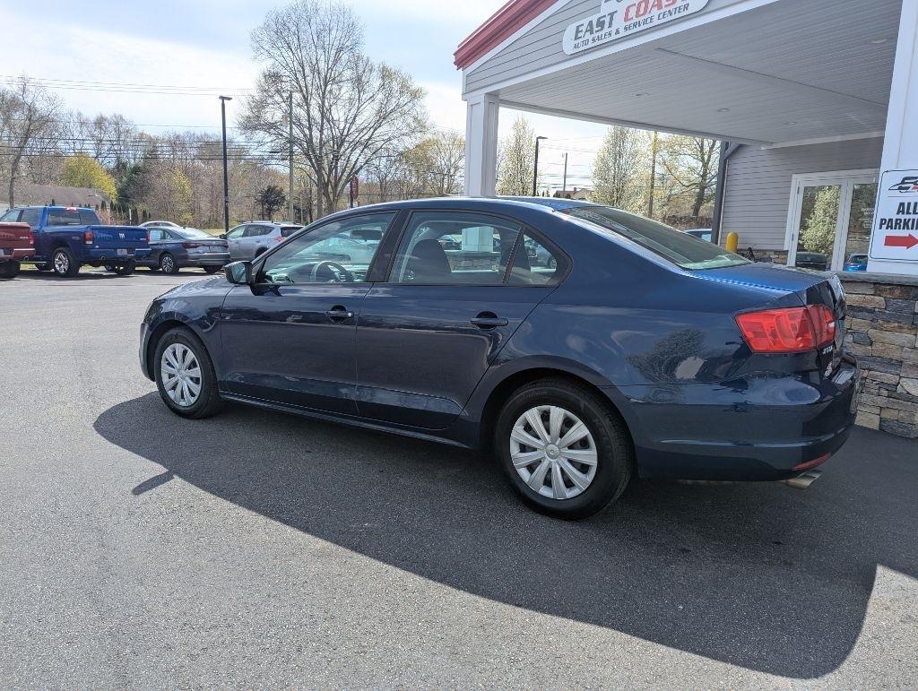 Volkswagen Jetta S 2012