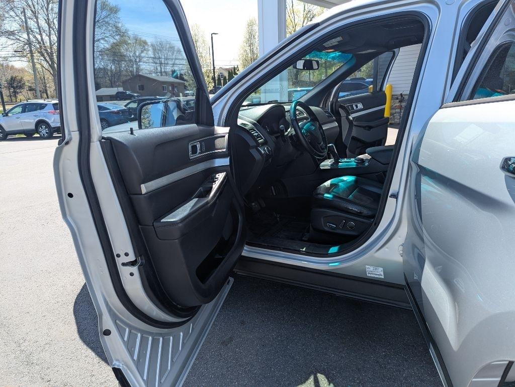 Ford Explorer XLT 4WD 2016