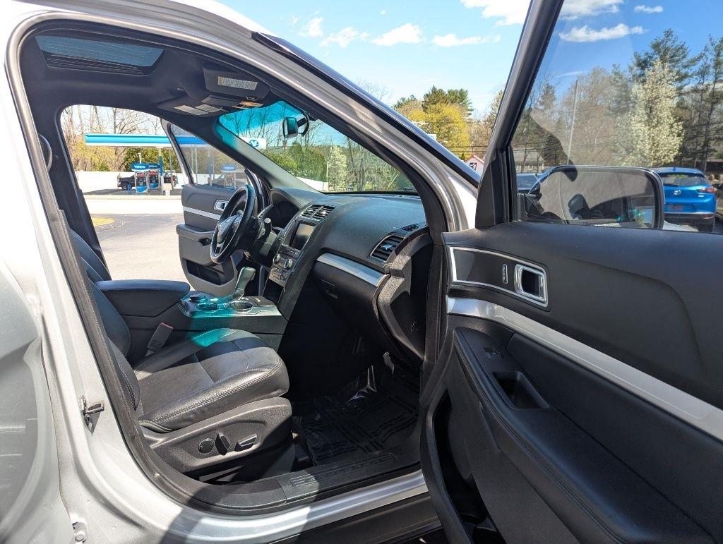 Ford Explorer XLT 4WD 2016