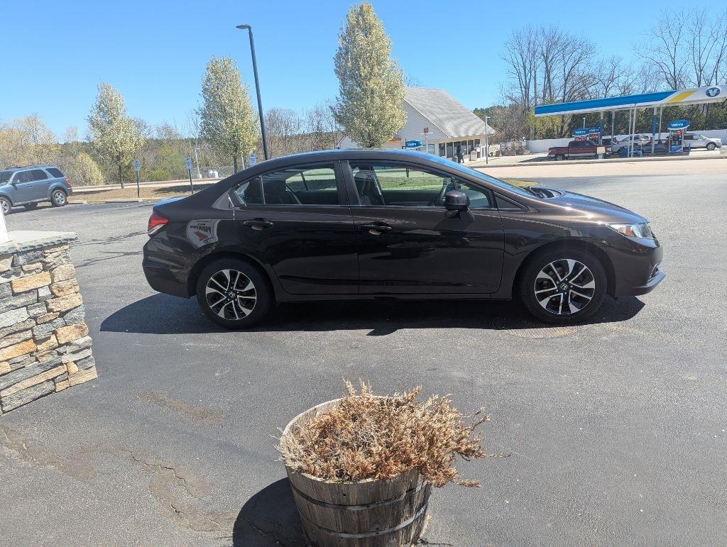 Honda Civic EX Sedan 5-Speed AT 2013