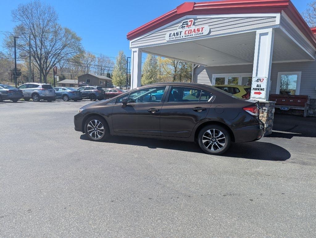 Honda Civic EX Sedan 5-Speed AT 2013