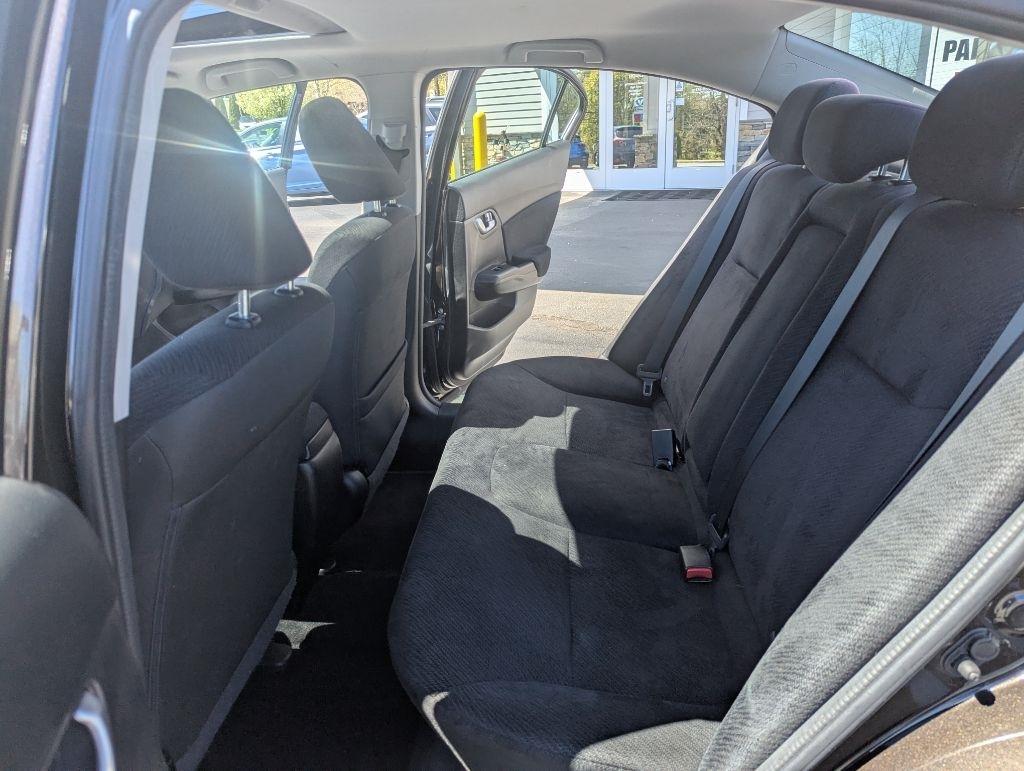 Honda Civic EX Sedan 5-Speed AT 2013