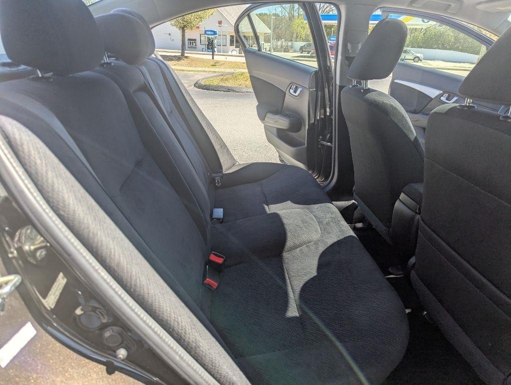 Honda Civic EX Sedan 5-Speed AT 2013