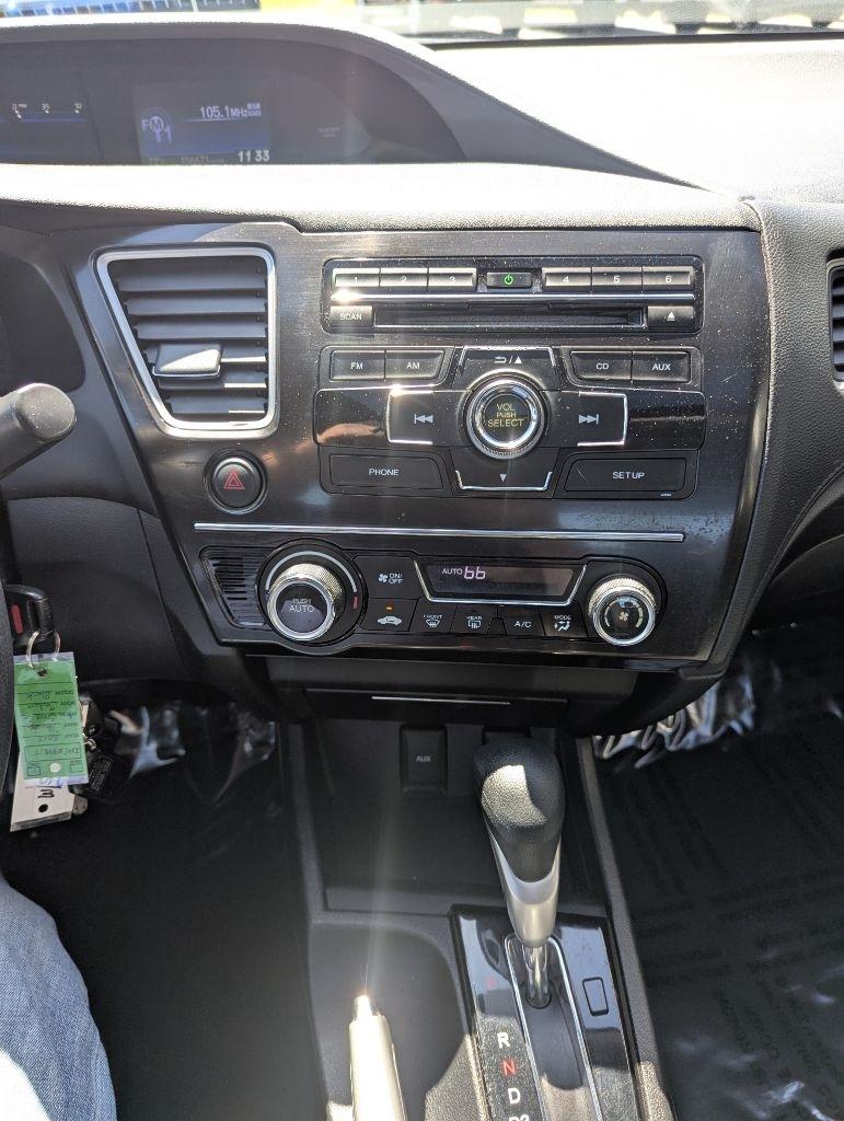 Honda Civic EX Sedan 5-Speed AT 2013