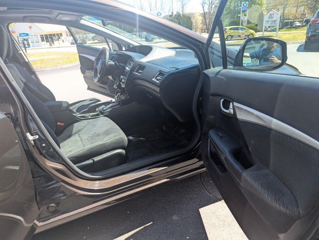 Honda Civic EX Sedan 5-Speed AT 2013