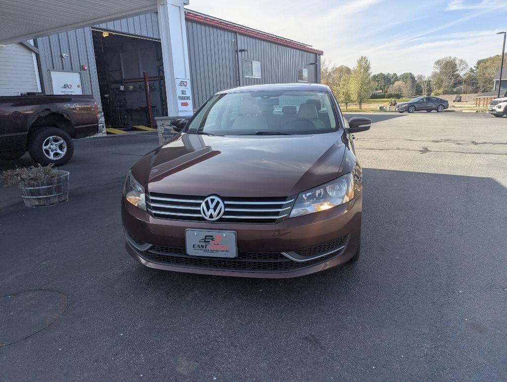 Volkswagen Passat 2.5L SE AT 2014