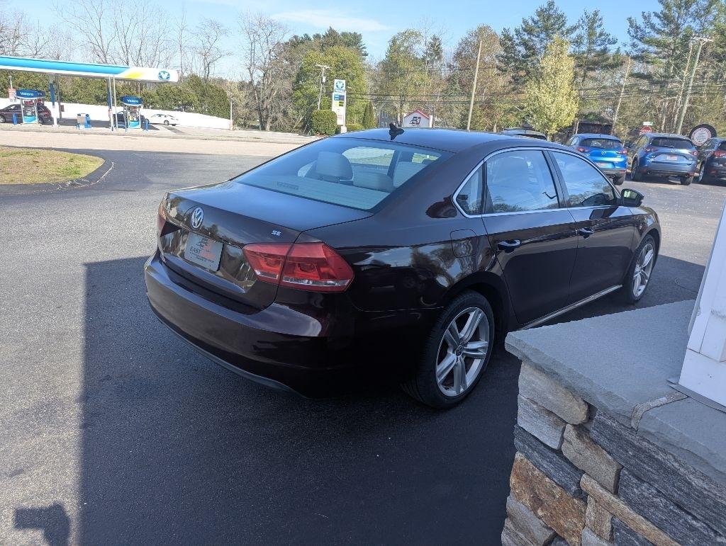 Volkswagen Passat 2.5L SE AT 2014