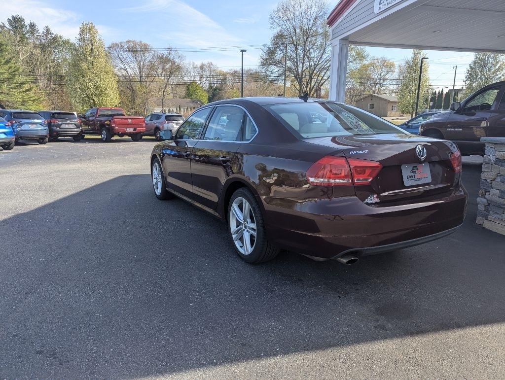 Volkswagen Passat 2.5L SE AT 2014