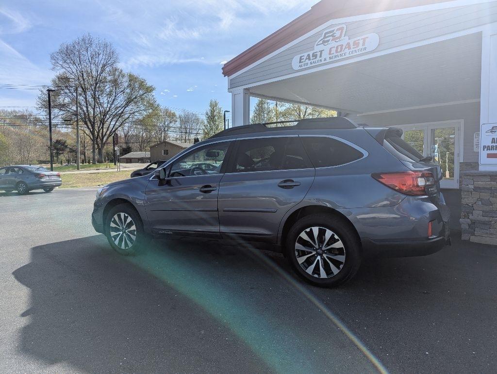 Subaru Outback 2.5i Limited 2015