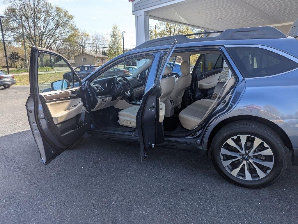 Subaru Outback 2.5i Limited 2015