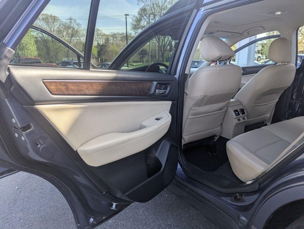 Subaru Outback 2.5i Limited 2015