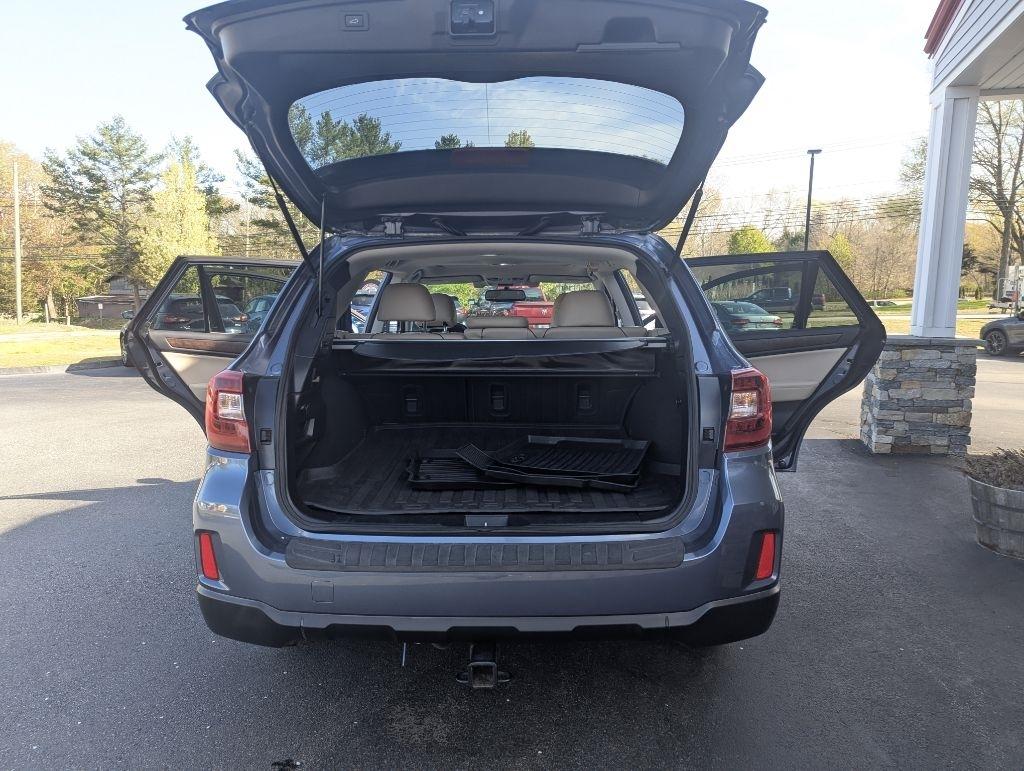 Subaru Outback 2.5i Limited 2015