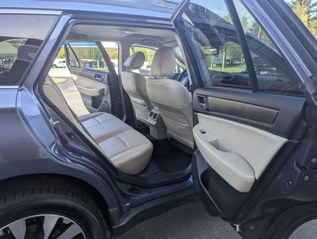 Subaru Outback 2.5i Limited 2015