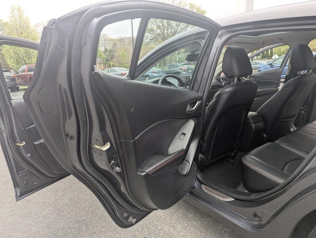 Mazda MAZDA3 I Grand Touring MT 4-Door 2014