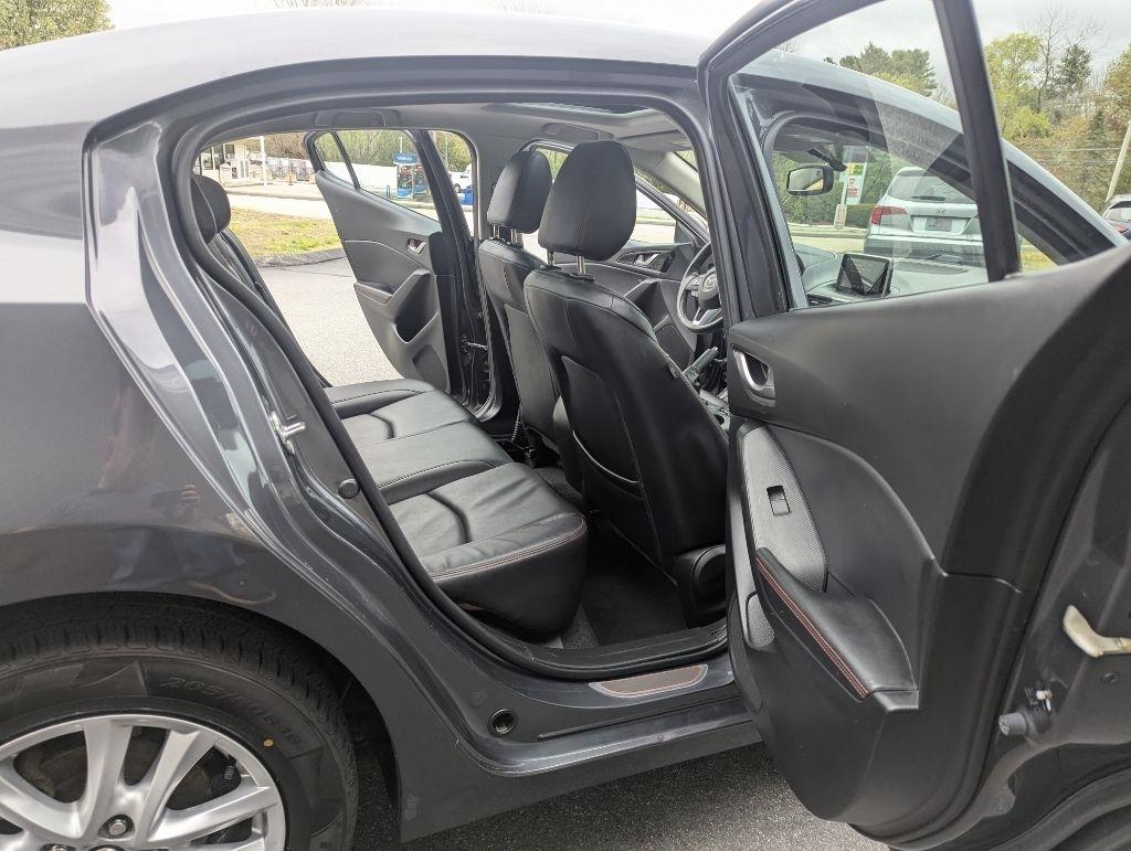 Mazda MAZDA3 I Grand Touring MT 4-Door 2014