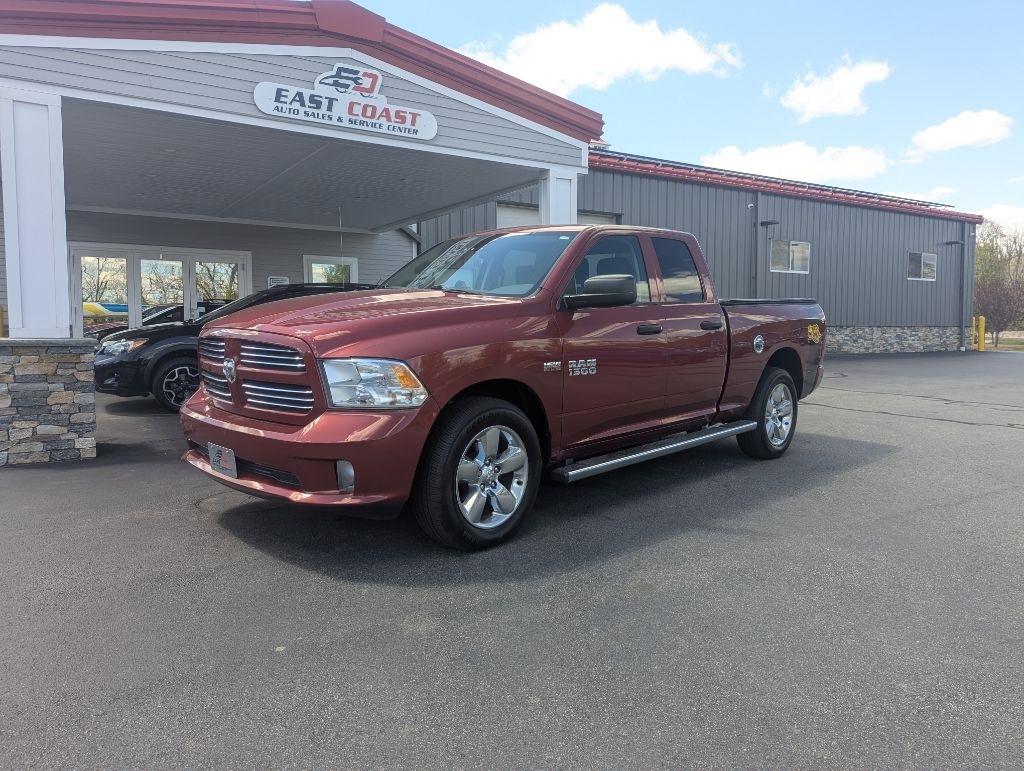 RAM 1500 Tradesman Quad Cab 4WD 2014