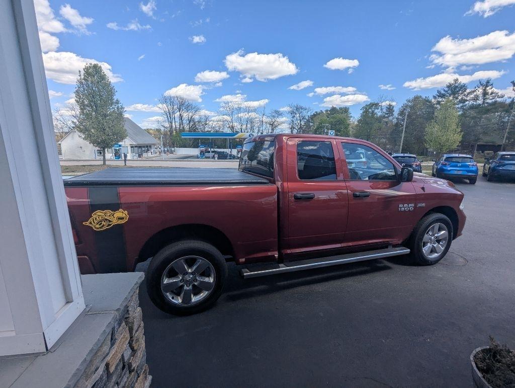 RAM 1500 Tradesman Quad Cab 4WD 2014