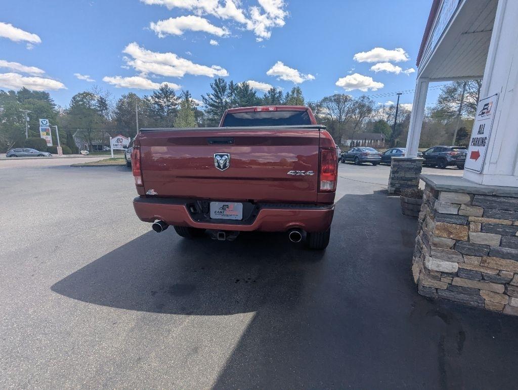 RAM 1500 Tradesman Quad Cab 4WD 2014