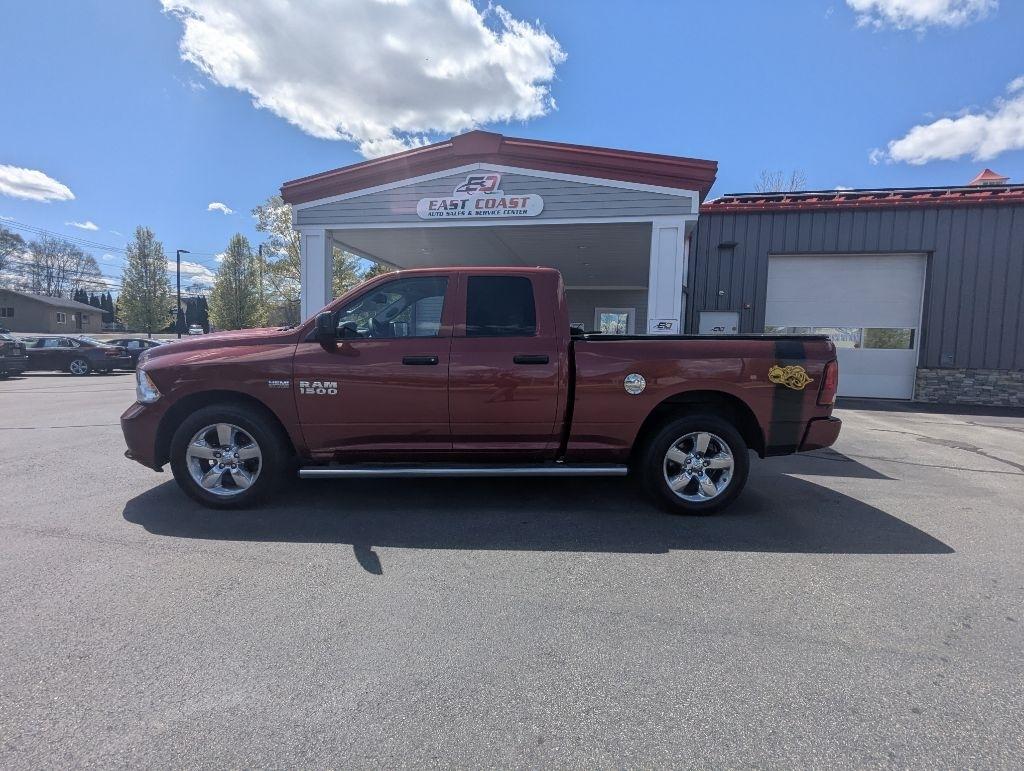 RAM 1500 Tradesman Quad Cab 4WD 2014