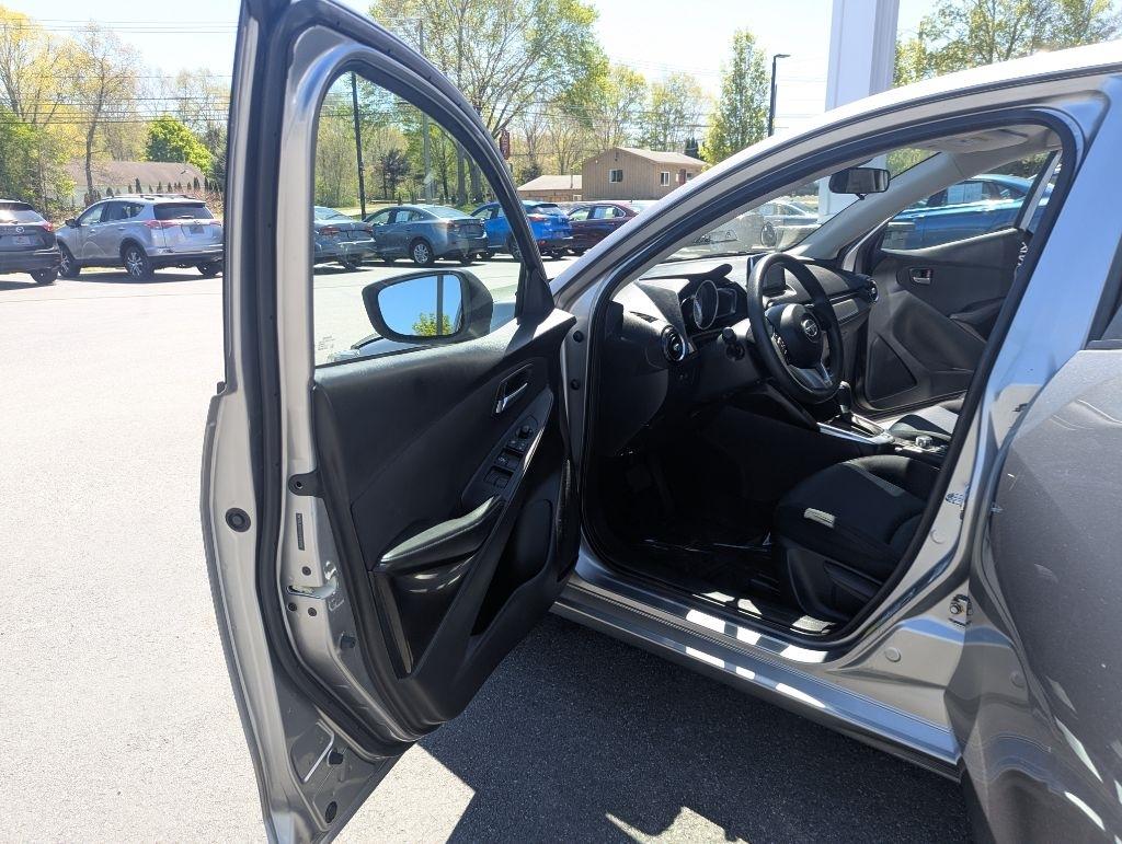 Scion iA 6A 2016