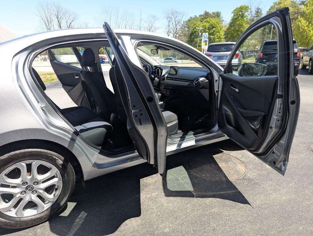 Scion iA 6A 2016
