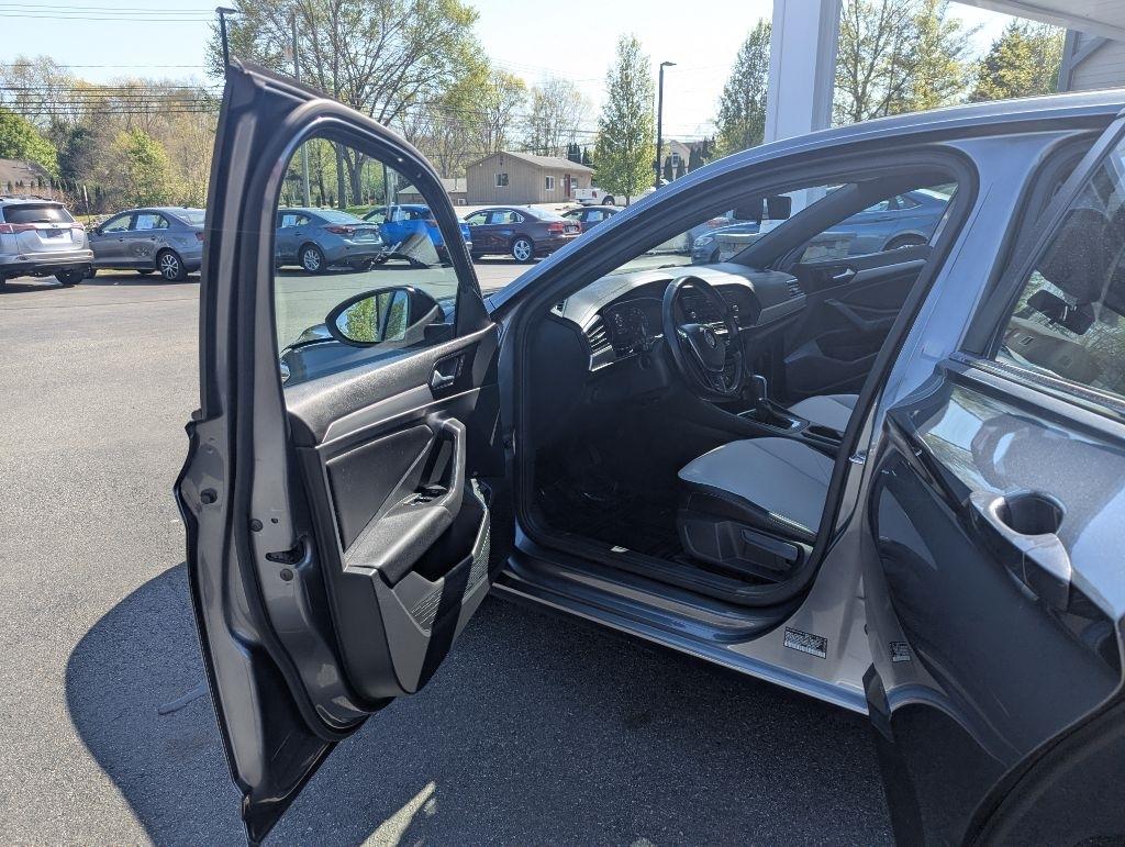 Volkswagen Jetta 1.4T S 8A 2019