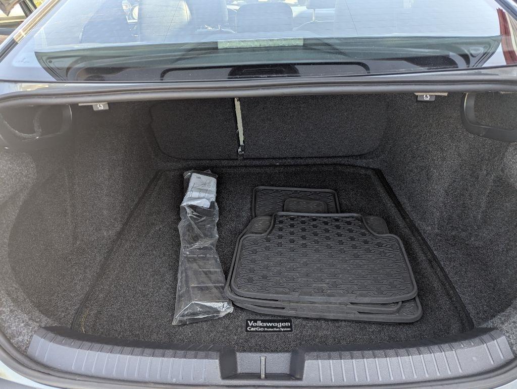 Volkswagen Jetta 1.4T S 8A 2019
