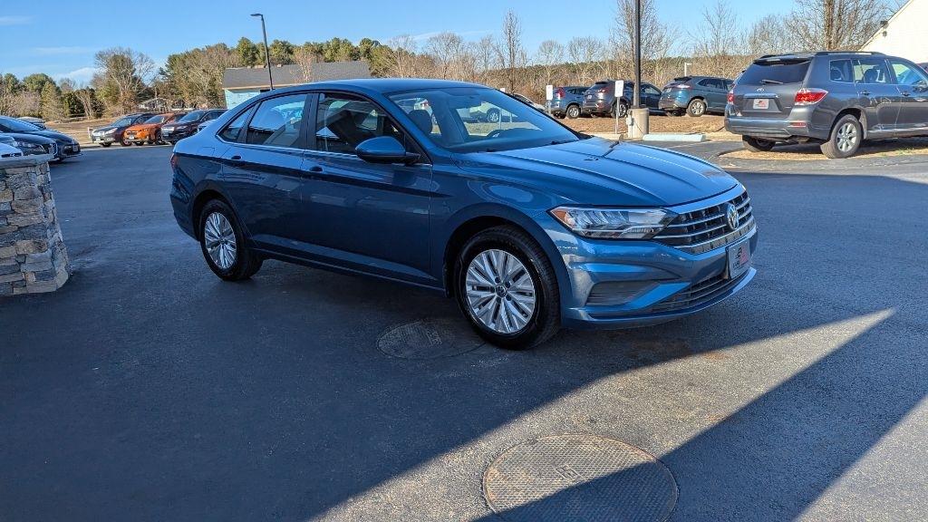 Volkswagen Jetta 1.4T S 6M 2019