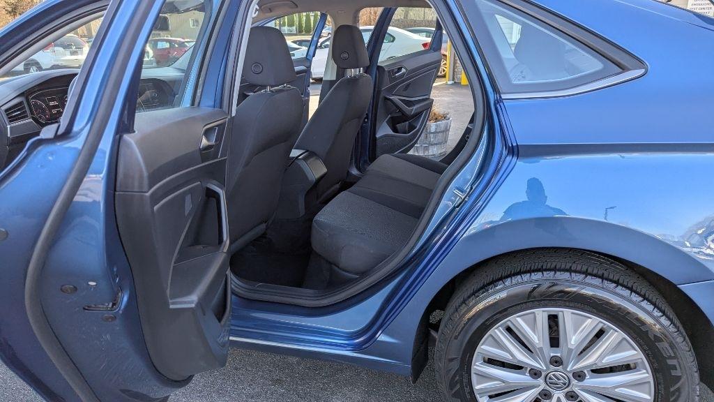 Volkswagen Jetta 1.4T S 6M 2019