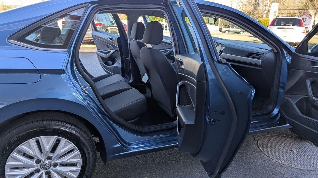 Volkswagen Jetta 1.4T S 6M 2019