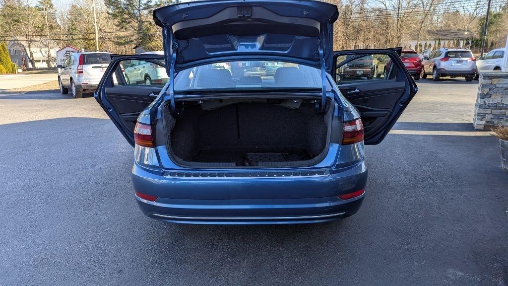 Volkswagen Jetta 1.4T S 6M 2019