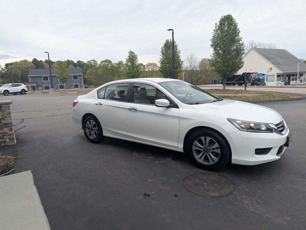 Honda Accord LX Sedan CVT 2013