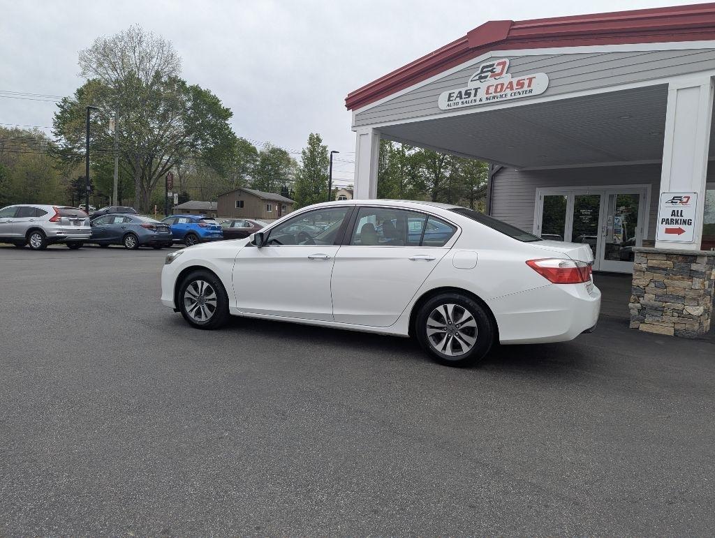 Honda Accord LX Sedan CVT 2013
