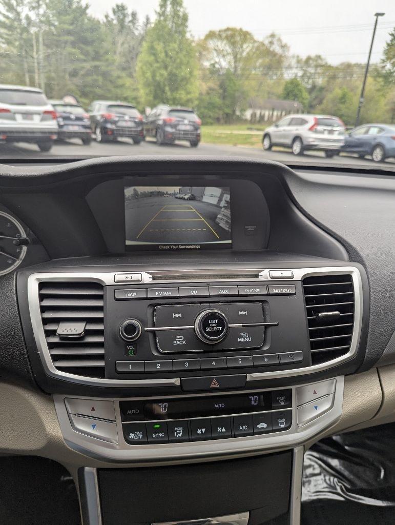 Honda Accord LX Sedan CVT 2013