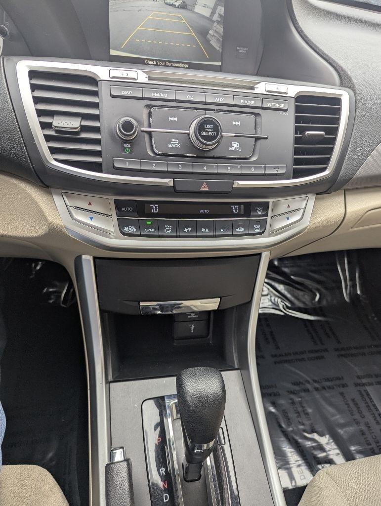 Honda Accord LX Sedan CVT 2013