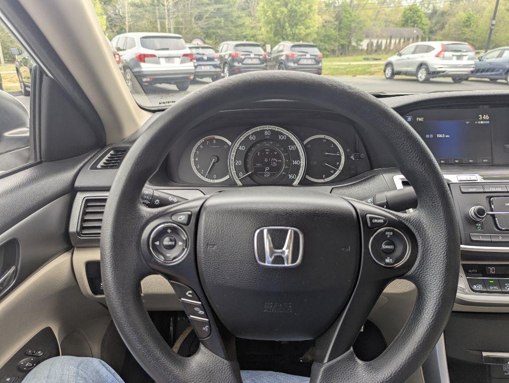 Honda Accord LX Sedan CVT 2013