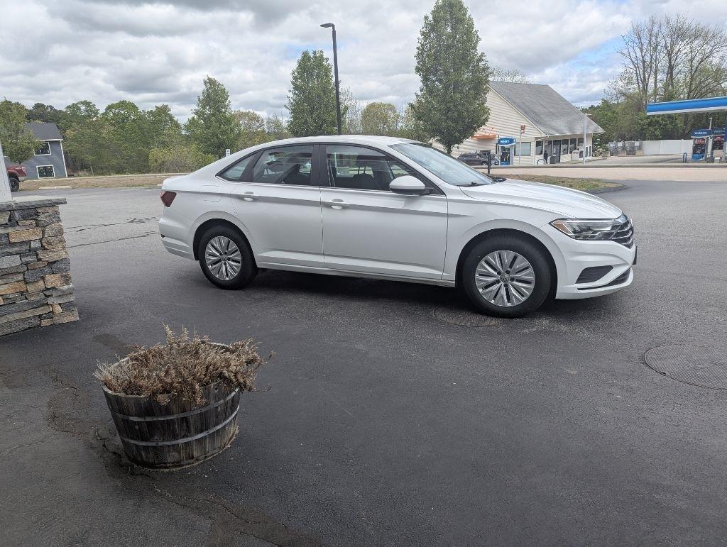 Volkswagen Jetta 1.4T S 8A 2019