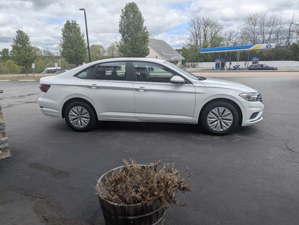 Volkswagen Jetta 1.4T S 8A 2019